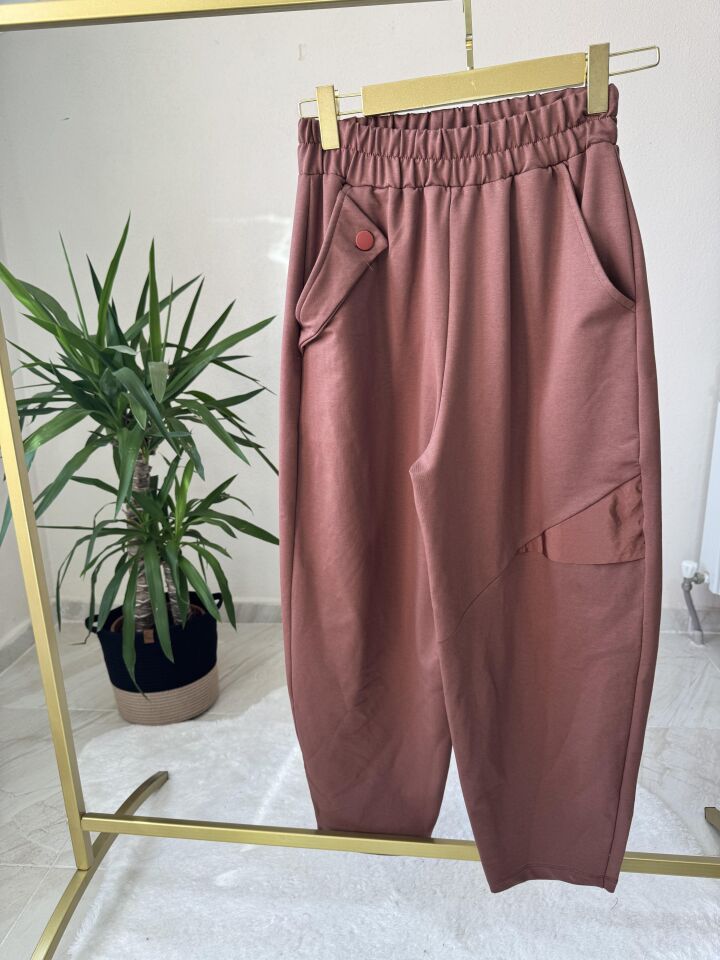 DERİ DETAYLI PANTOLON