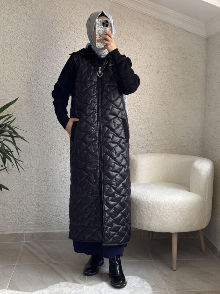 TRİKO DETAYLI KAPİTONE MONT SİYAH