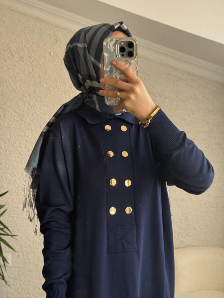 DÜĞME DETAYLI MERSERİZE ELBİSE LACİVERT