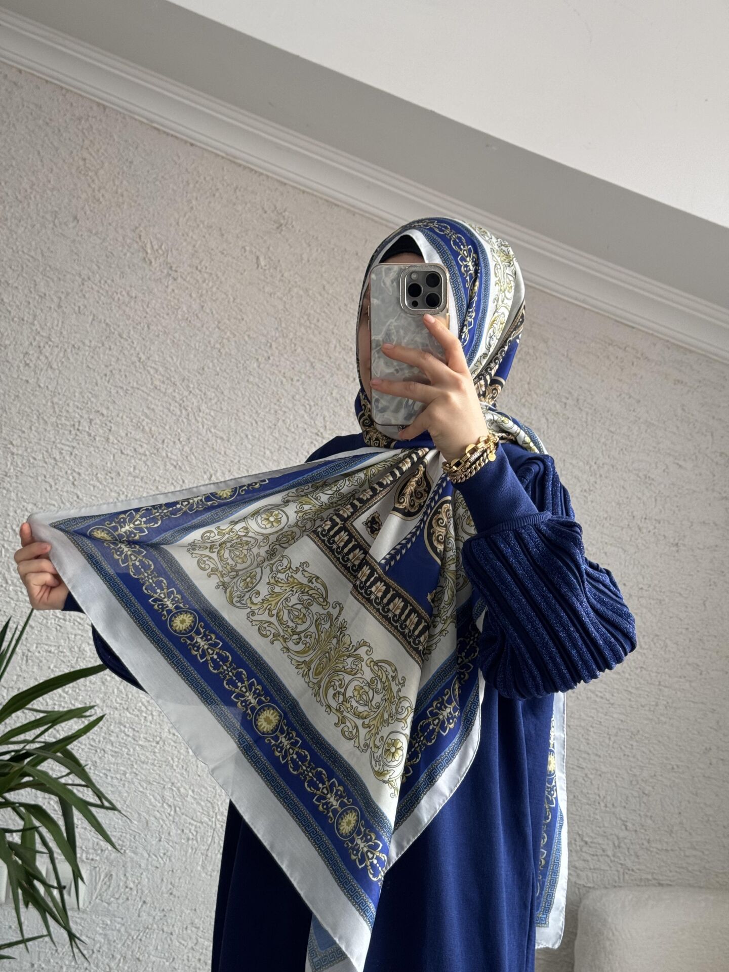 VERSACE DESEN PAMUKLU ŞAL SAKS MAVİ