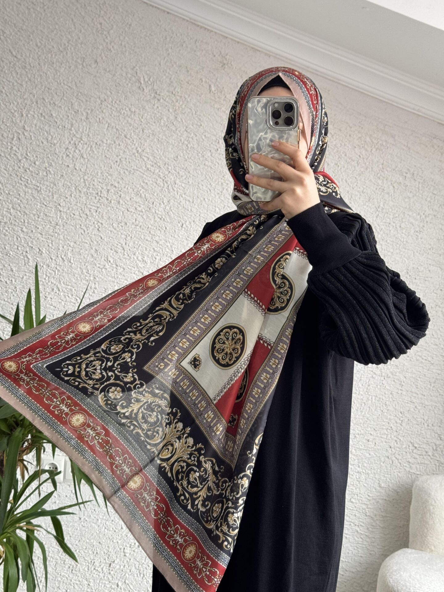 VERSACE DESEN PAMUKLU ŞAL Kırmızı