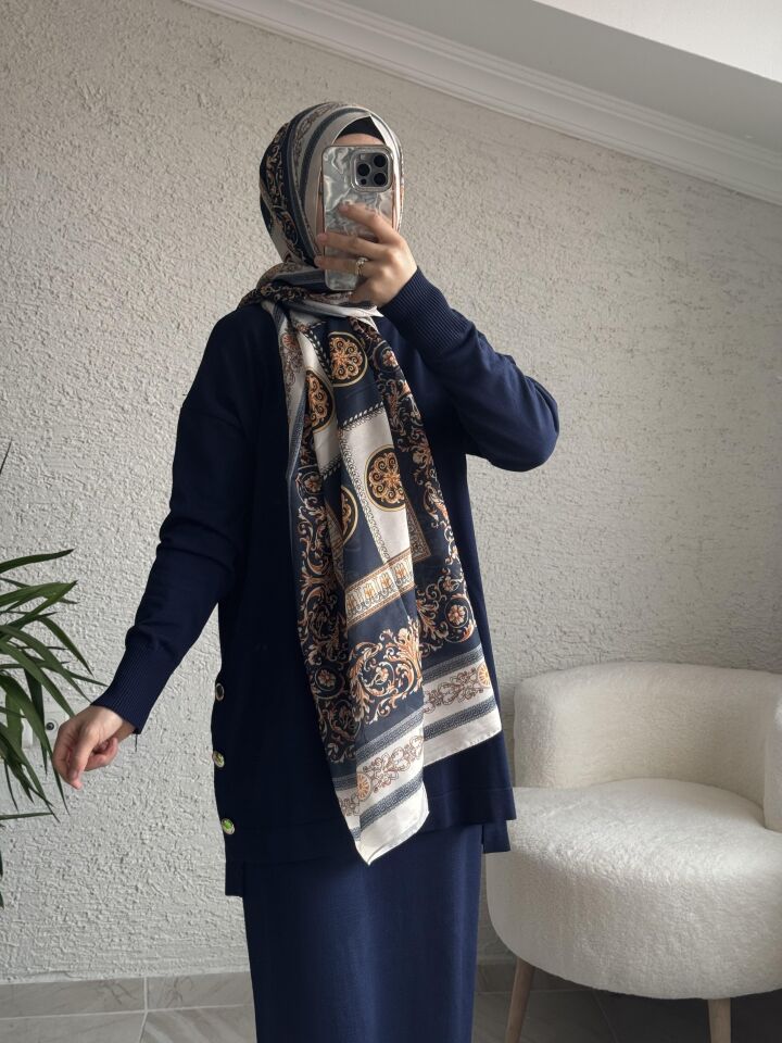 YAN DÜĞME DETAYLI MERSERİZE ETEKLİ TAKIM LACİVERT