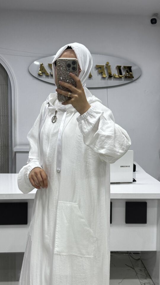 AYŞE AKAY FİLE DETAYLI KAP BEYAZ