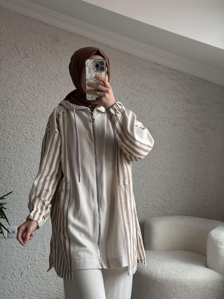 8259 CİZGİLİ OYSHO TAKIM BEJ