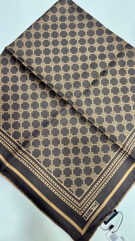 MONOGRAM DESEN İPEK KAHVE