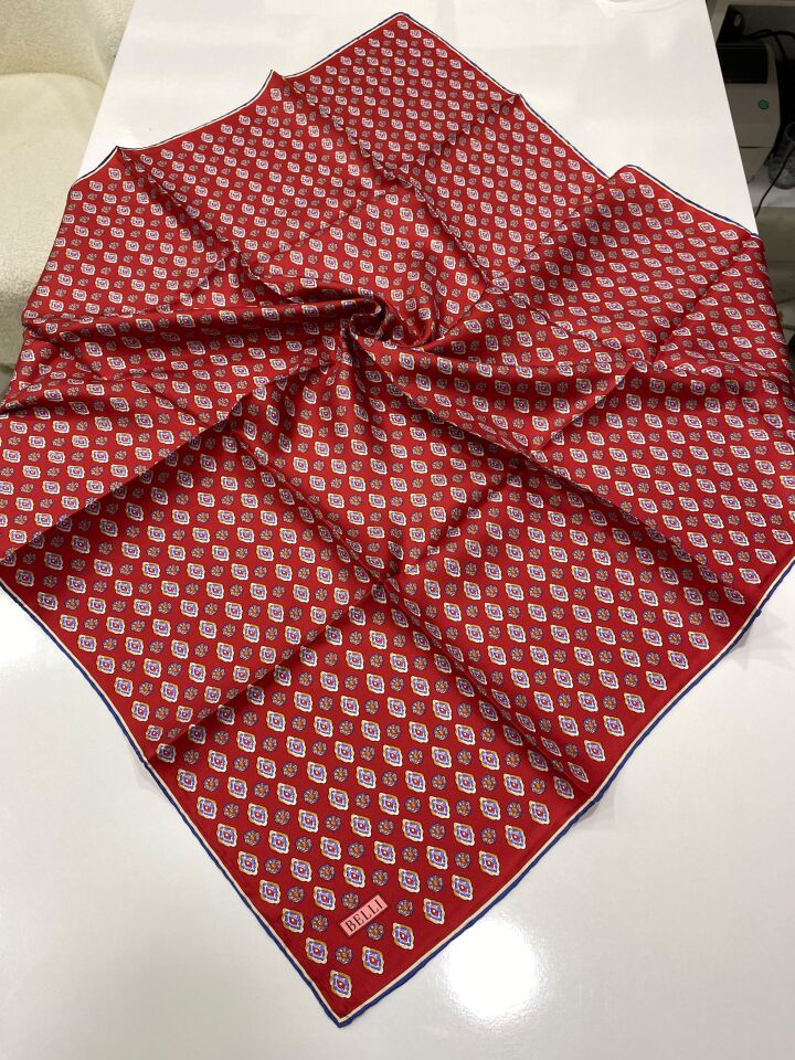 BELLİ 2026 YAZ KOLEKSİYONU İPEK EŞARP