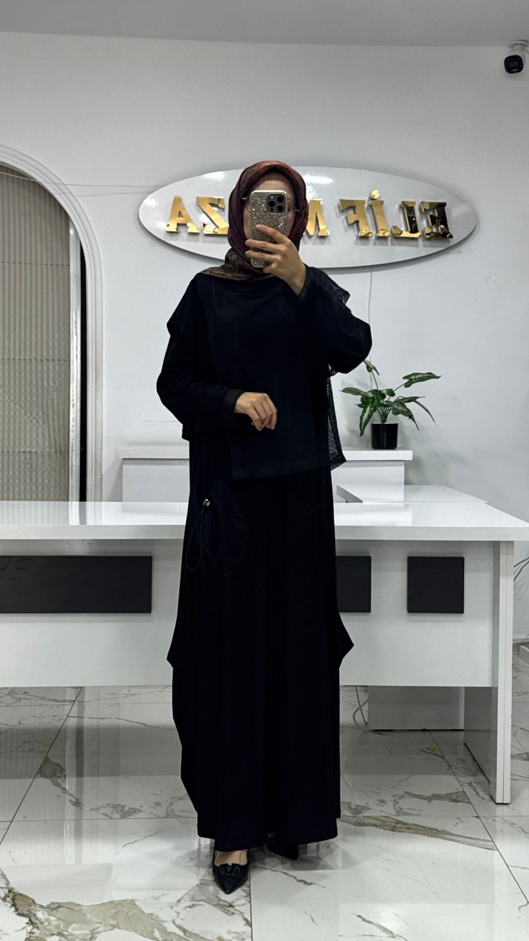 AYŞE AKAY FİLE DETAYLI KAP SİYAH