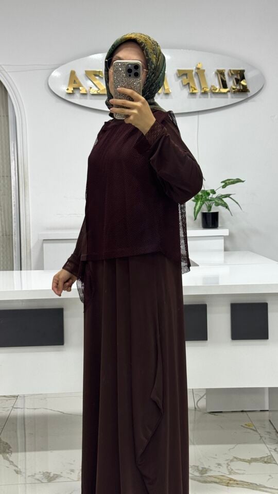 AYŞE AKAY FİLE DETAYLI ELBİSE KAHVE