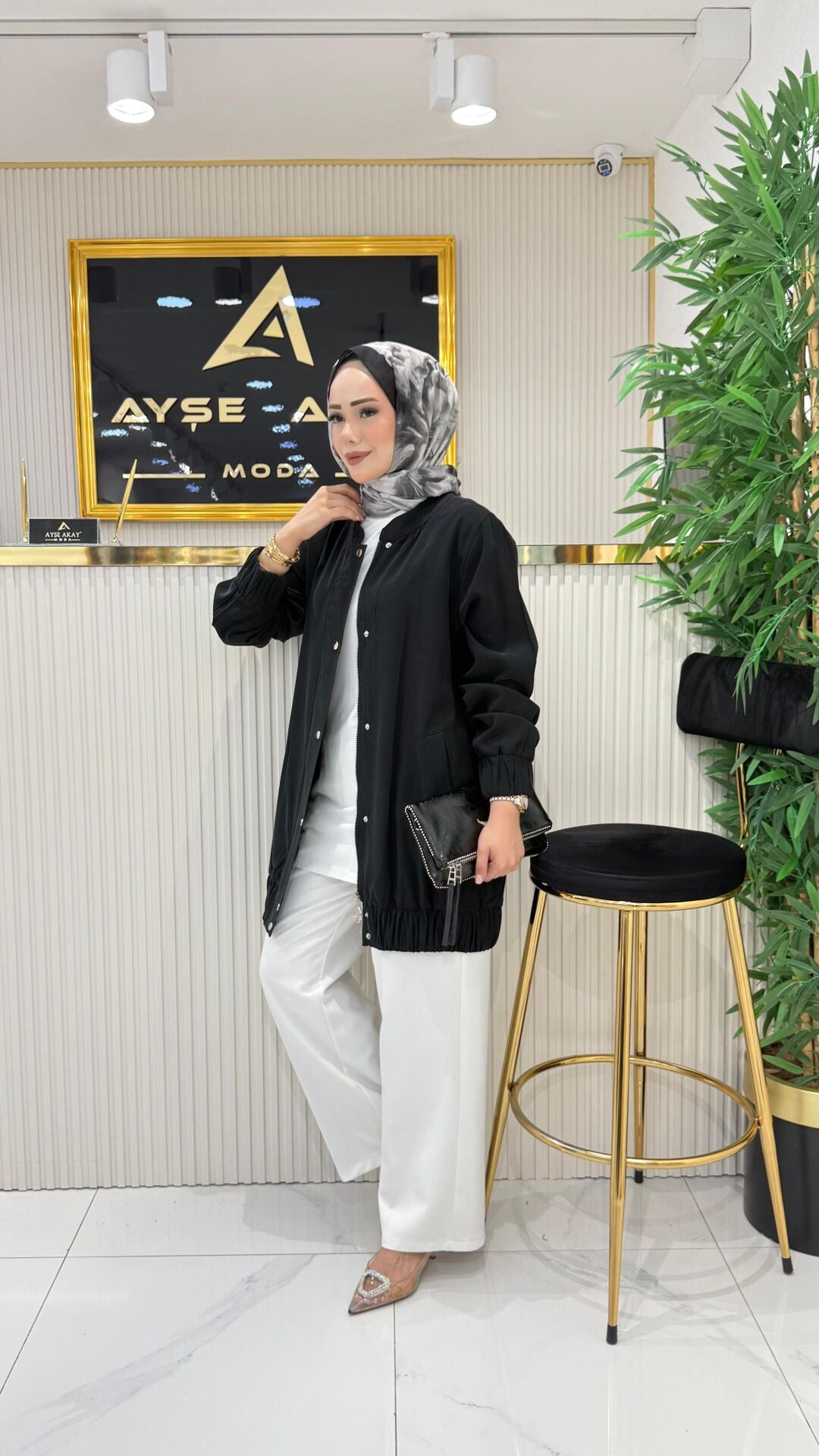 AYŞE AKAY TENSEL KAP SİYAH