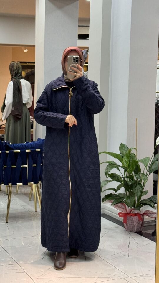 AYŞE AKAY KAPİTONE KAP LACİVERT