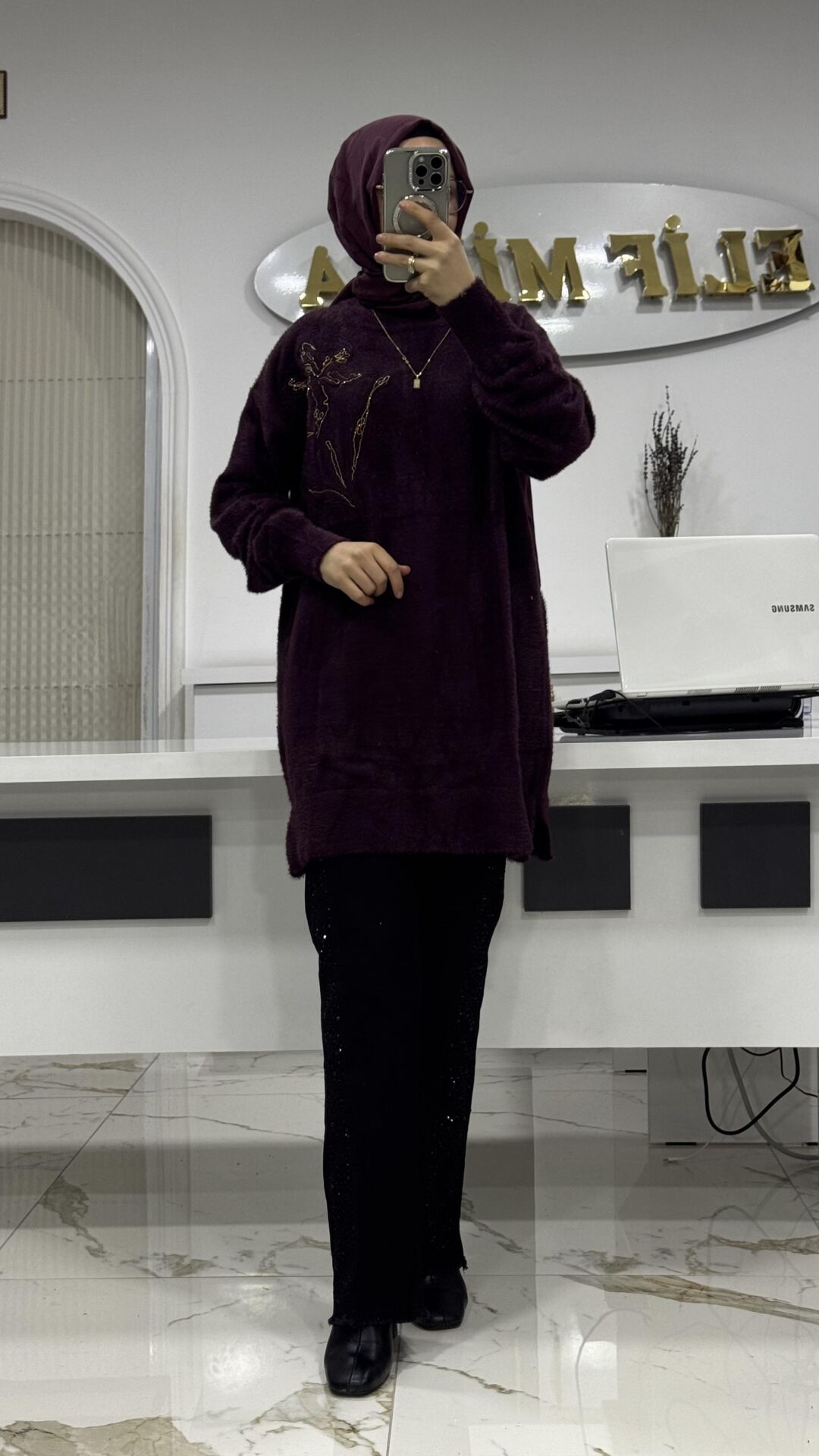 İŞLEME DETAYLI ANGORA KAZAK MÜRDÜM