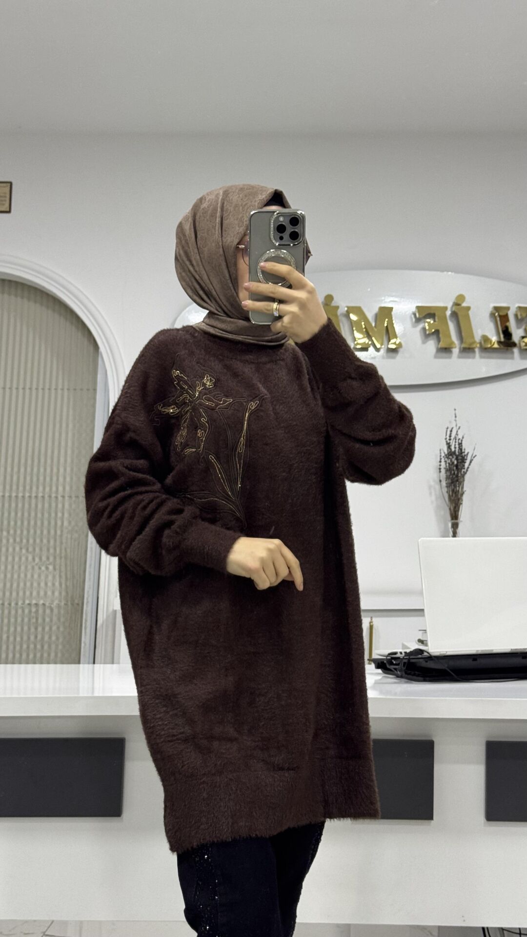 İŞLEME DETAYLI ANGORA KAZAK KAHVE