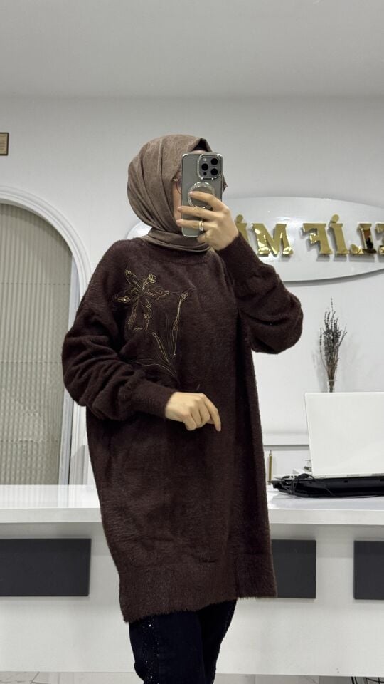 İŞLEME DETAYLI ANGORA KAZAK KAHVE