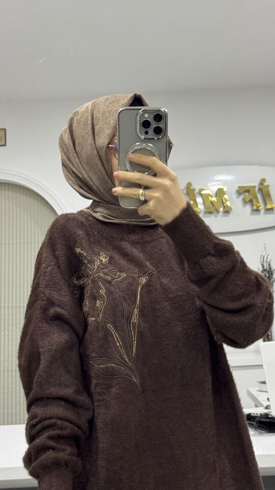 İŞLEME DETAYLI ANGORA KAZAK KAHVE