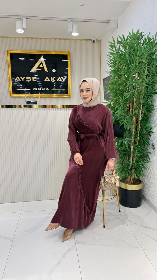 AYŞE AKAY İPEK QUPRA ELBİSE BORDO