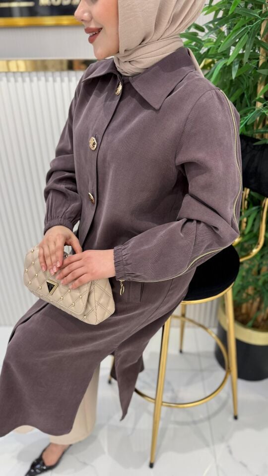 AYŞE AKAY ZİNCİR DETAYLI QUPRA KAP KAHVE