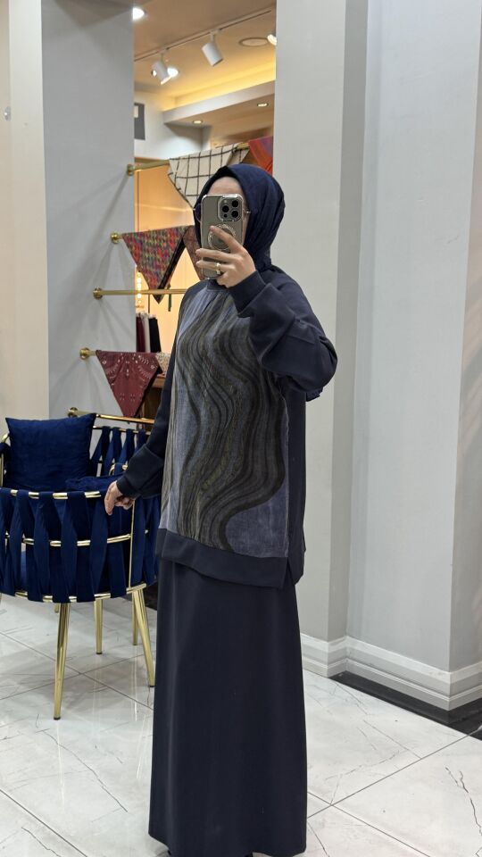 AYŞE AKAY ETEKLİ TAKIM LACİVERT